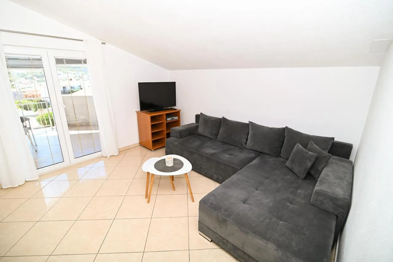 Apartmani Adria Trogir Apartman